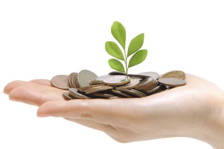 FeatureImage_putting_personal_money_into_a_business